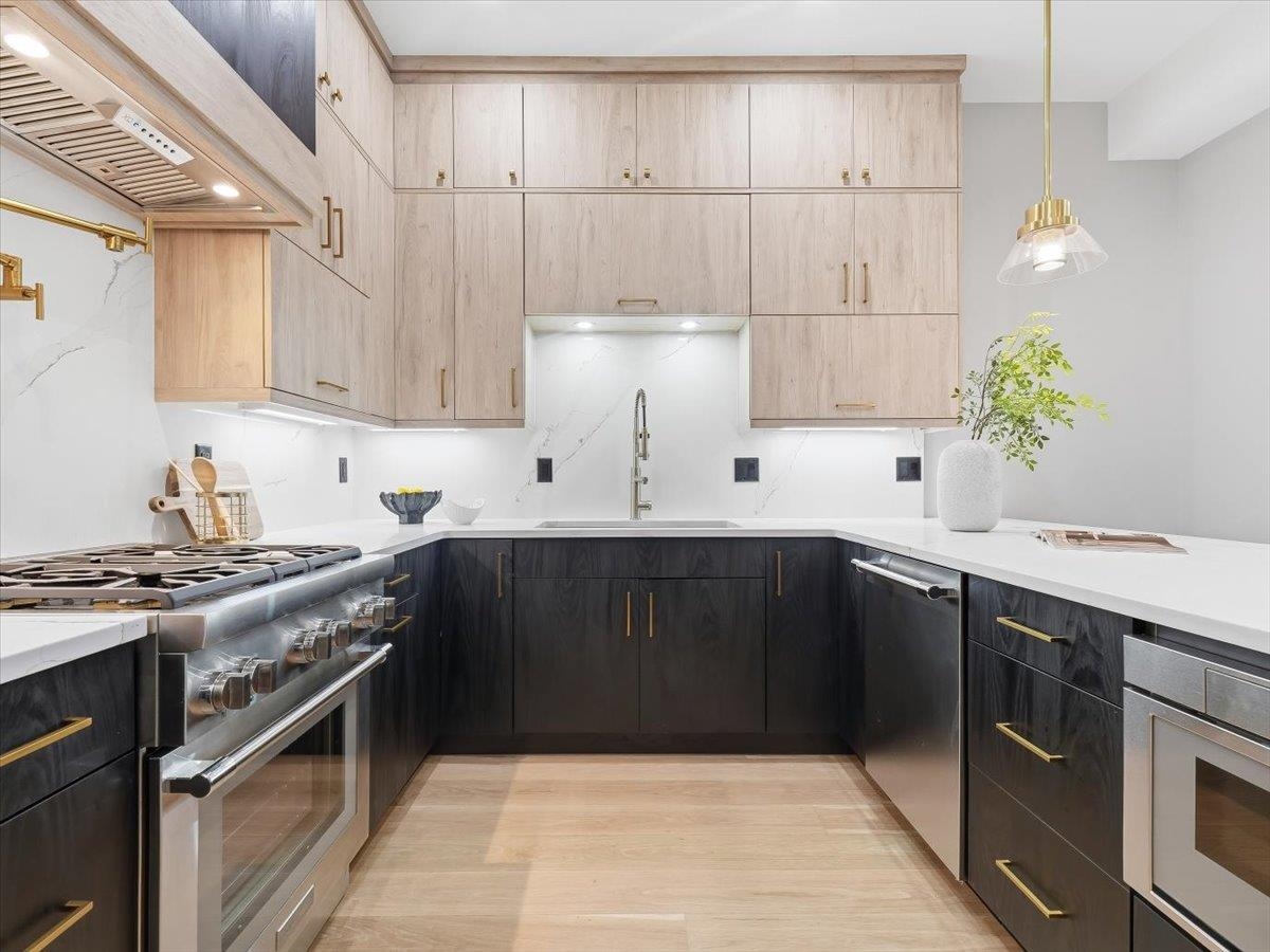 134 HANCOCK AVE Unit: 101
