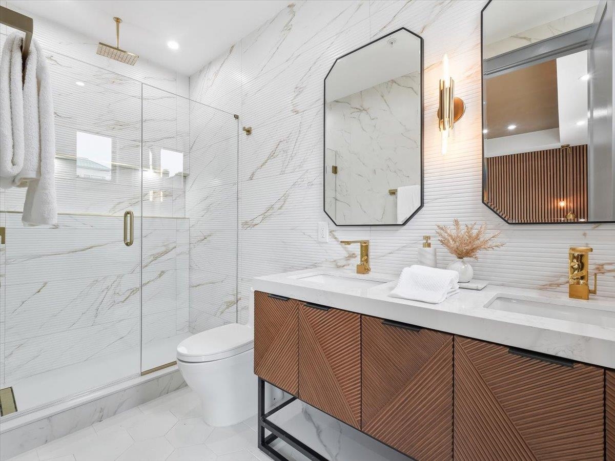 134 HANCOCK AVE Unit: 101