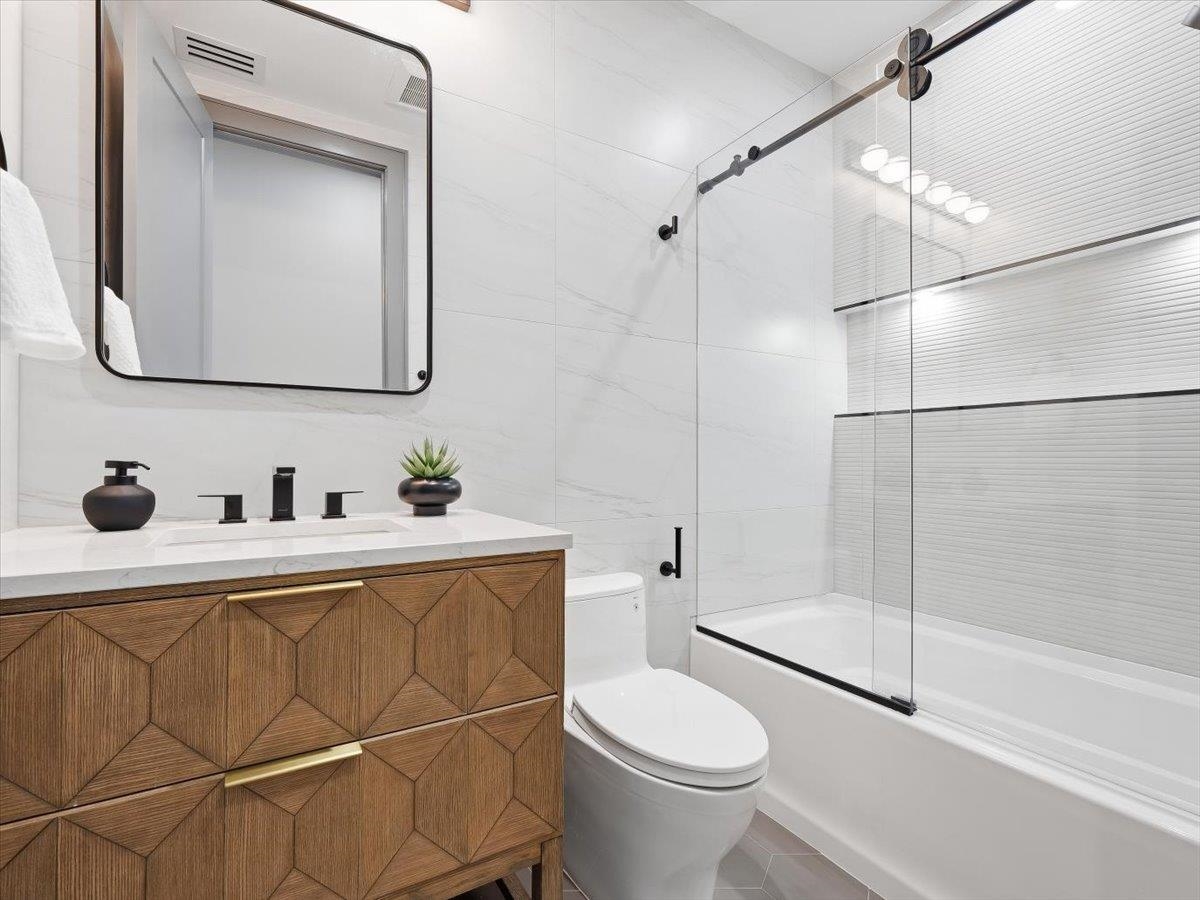 134 HANCOCK AVE Unit: 101