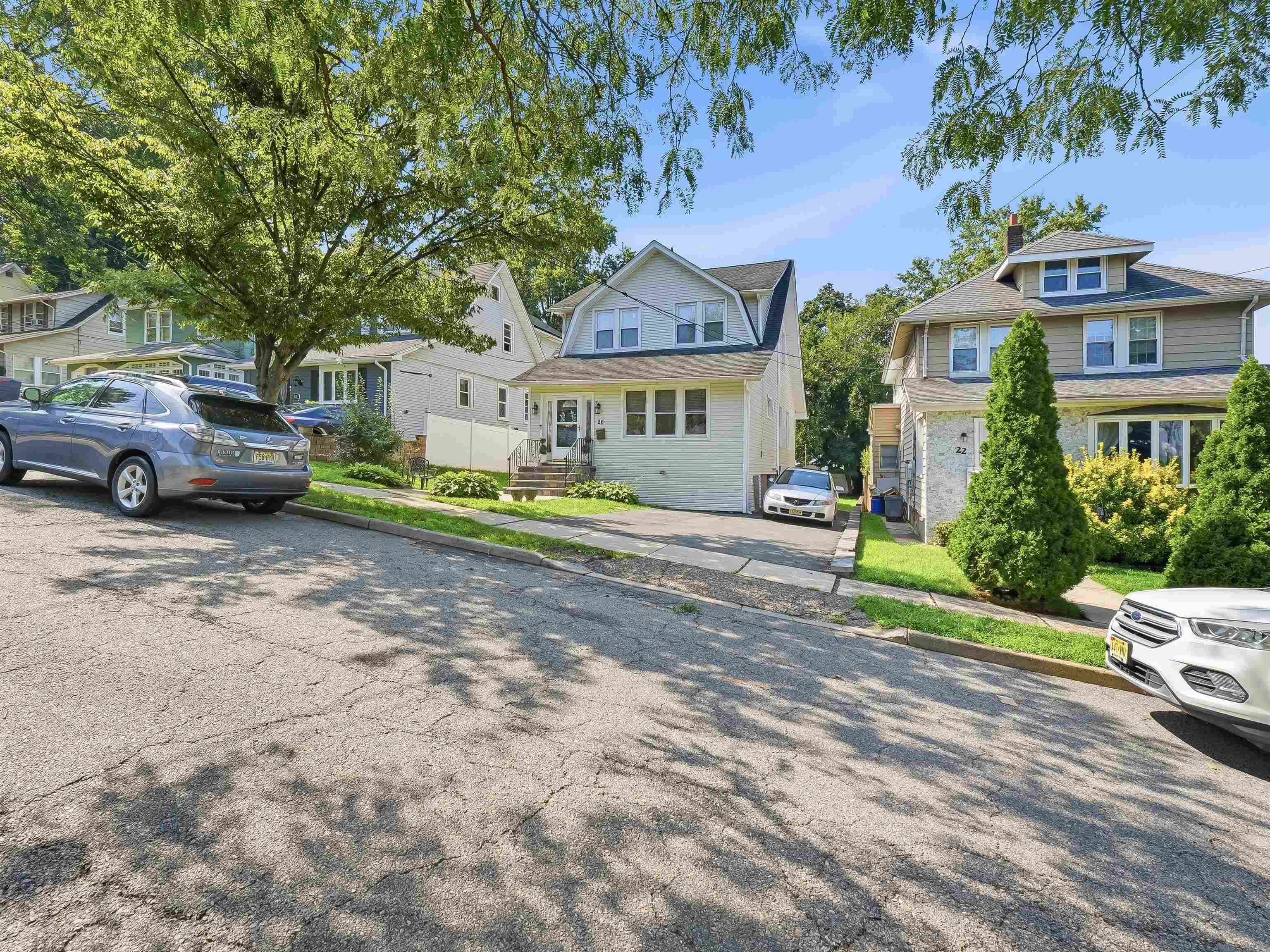 26 LINWOOD AVE