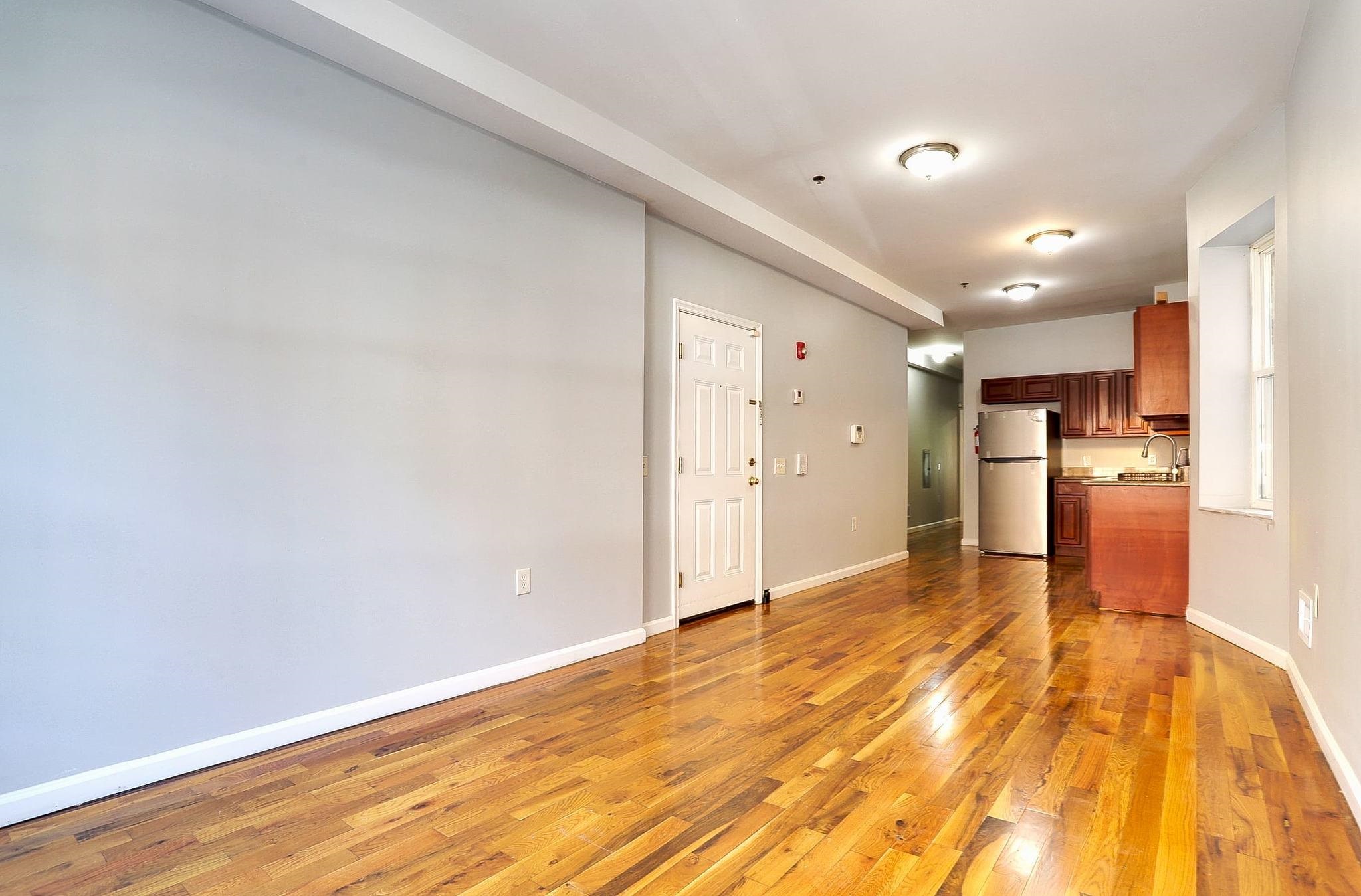 236 VAN HORNE ST Unit: 1B