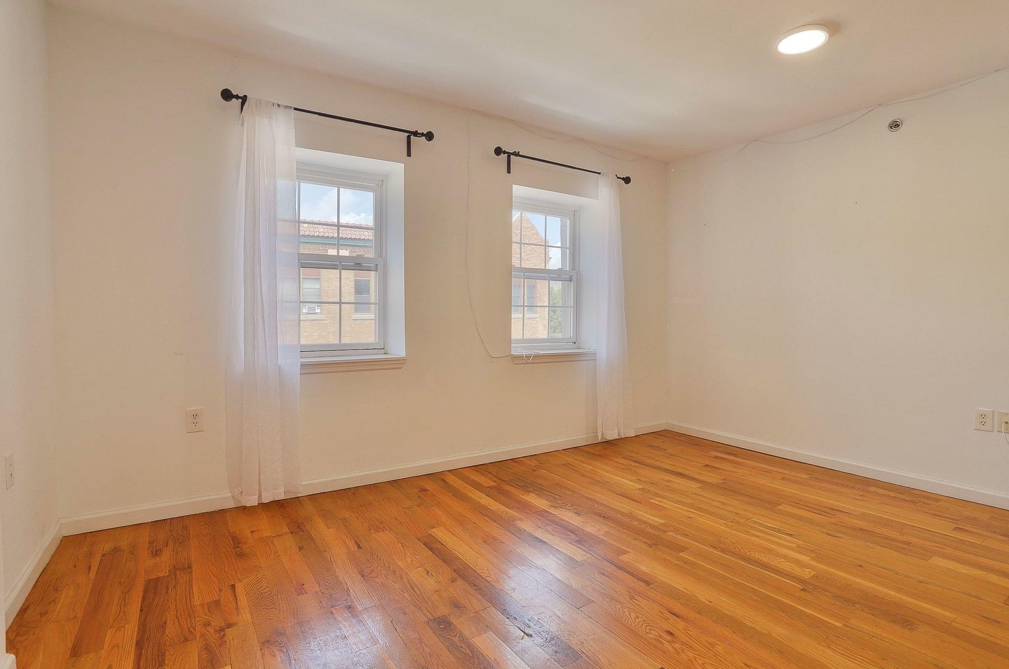 236 VAN HORNE ST Unit: 3B