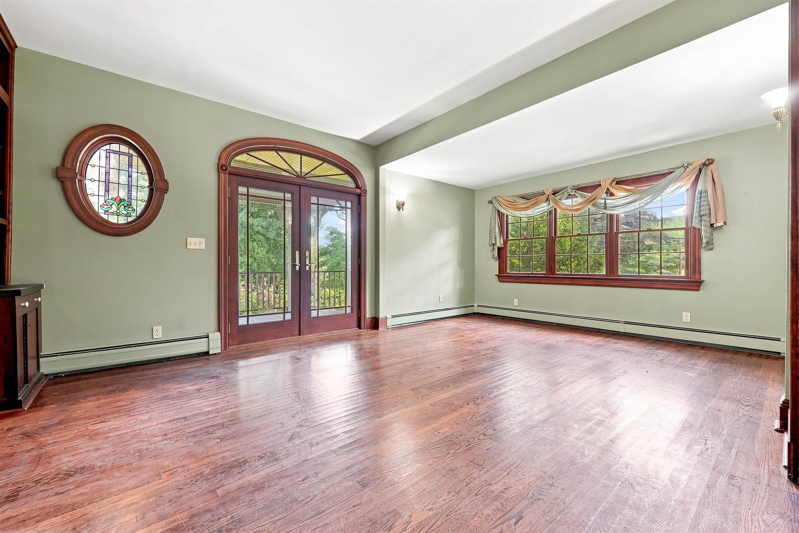 41 CREST RD