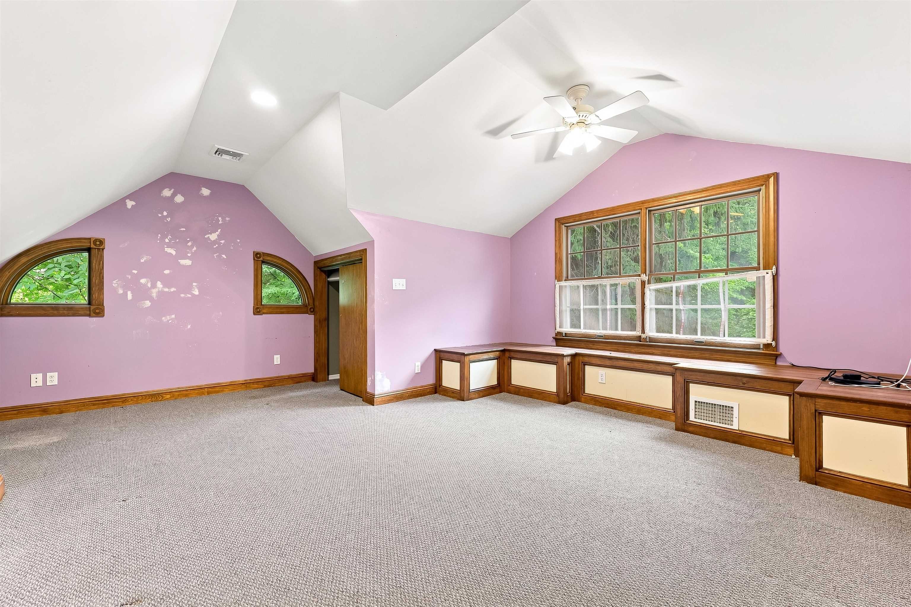 41 CREST RD