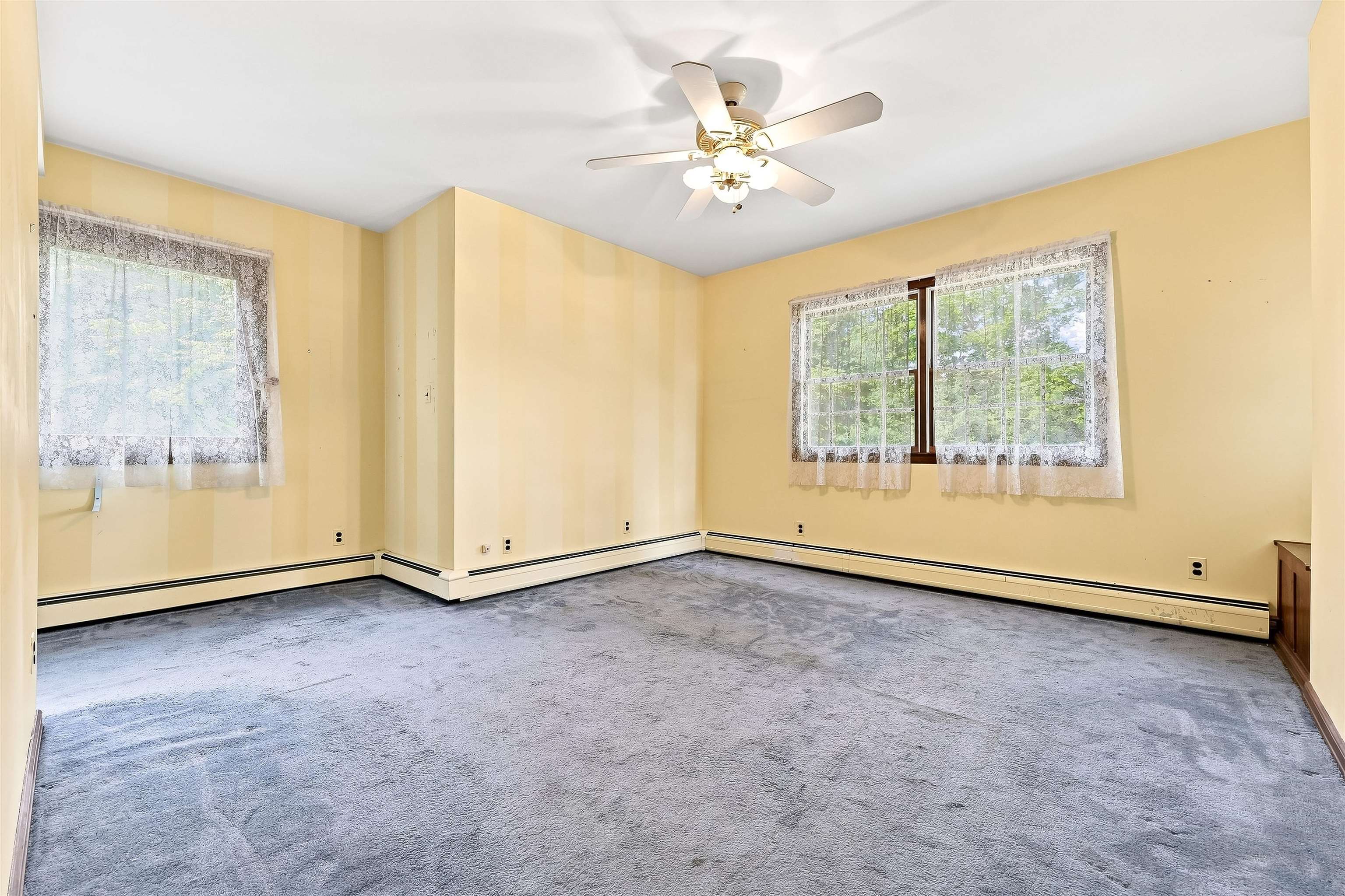 41 CREST RD