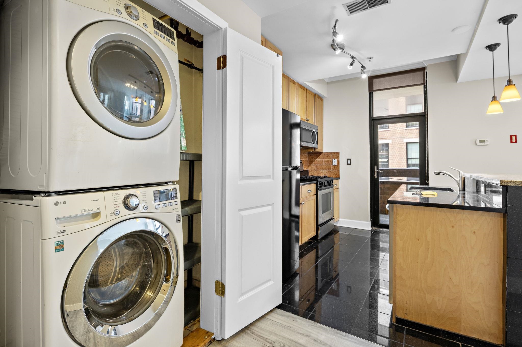 610 NEWARK ST Unit: 4E