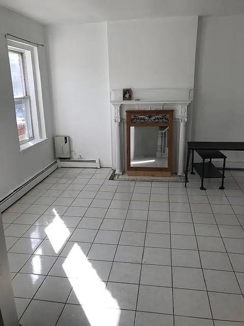 12 VAN REIPEN AVE Unit: 2