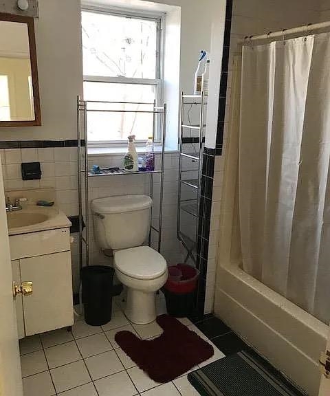 12 VAN REIPEN AVE Unit: 2