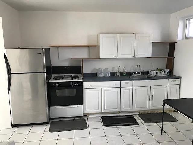 12 VAN REIPEN AVE Unit: 2