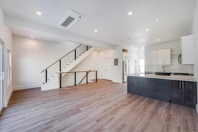 47 GRAHAM ST Unit: 2