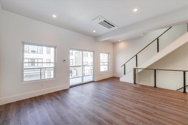 47 GRAHAM ST Unit: 2