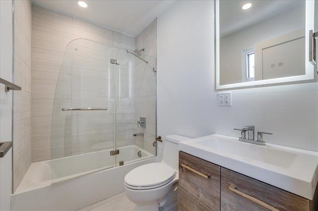 47 GRAHAM ST Unit: 2