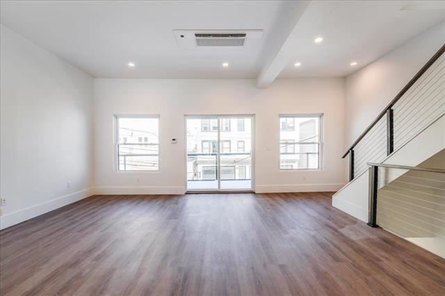 47 GRAHAM ST Unit: 2