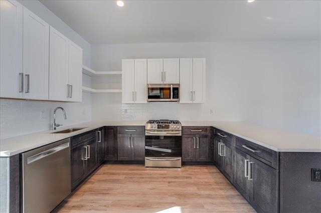 47 GRAHAM ST Unit: 2