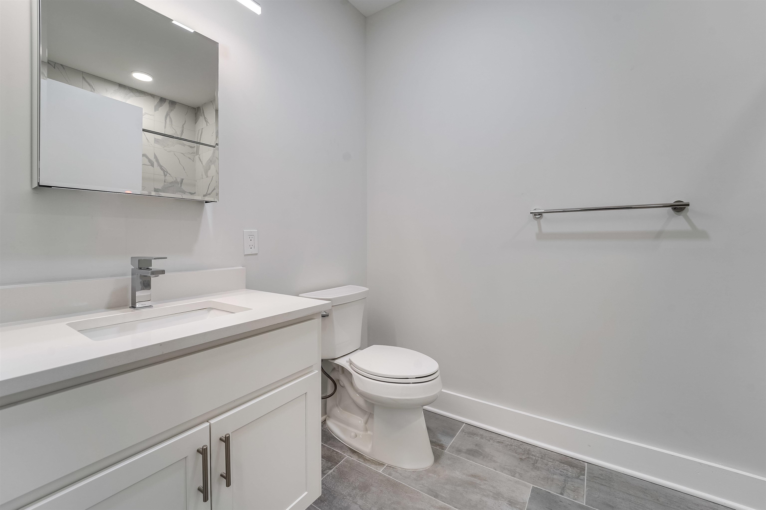 660 GRAND ST Unit: 311