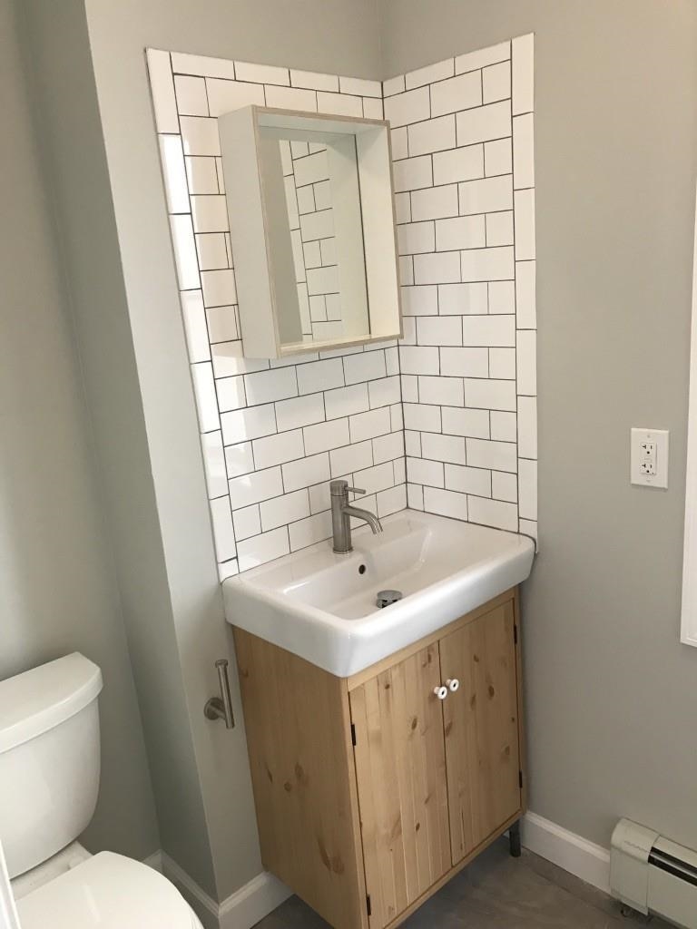 181 MONTICELLO AVE Unit: 2