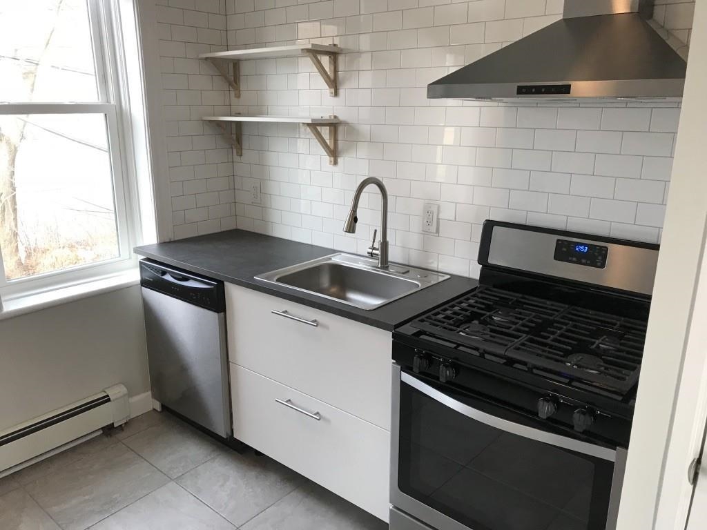 181 MONTICELLO AVE Unit: 2