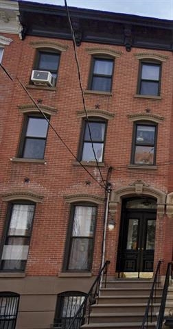 522 MANILA AVE Unit: G