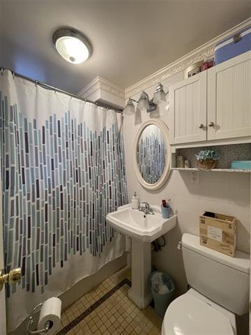 522 MANILA AVE Unit: G