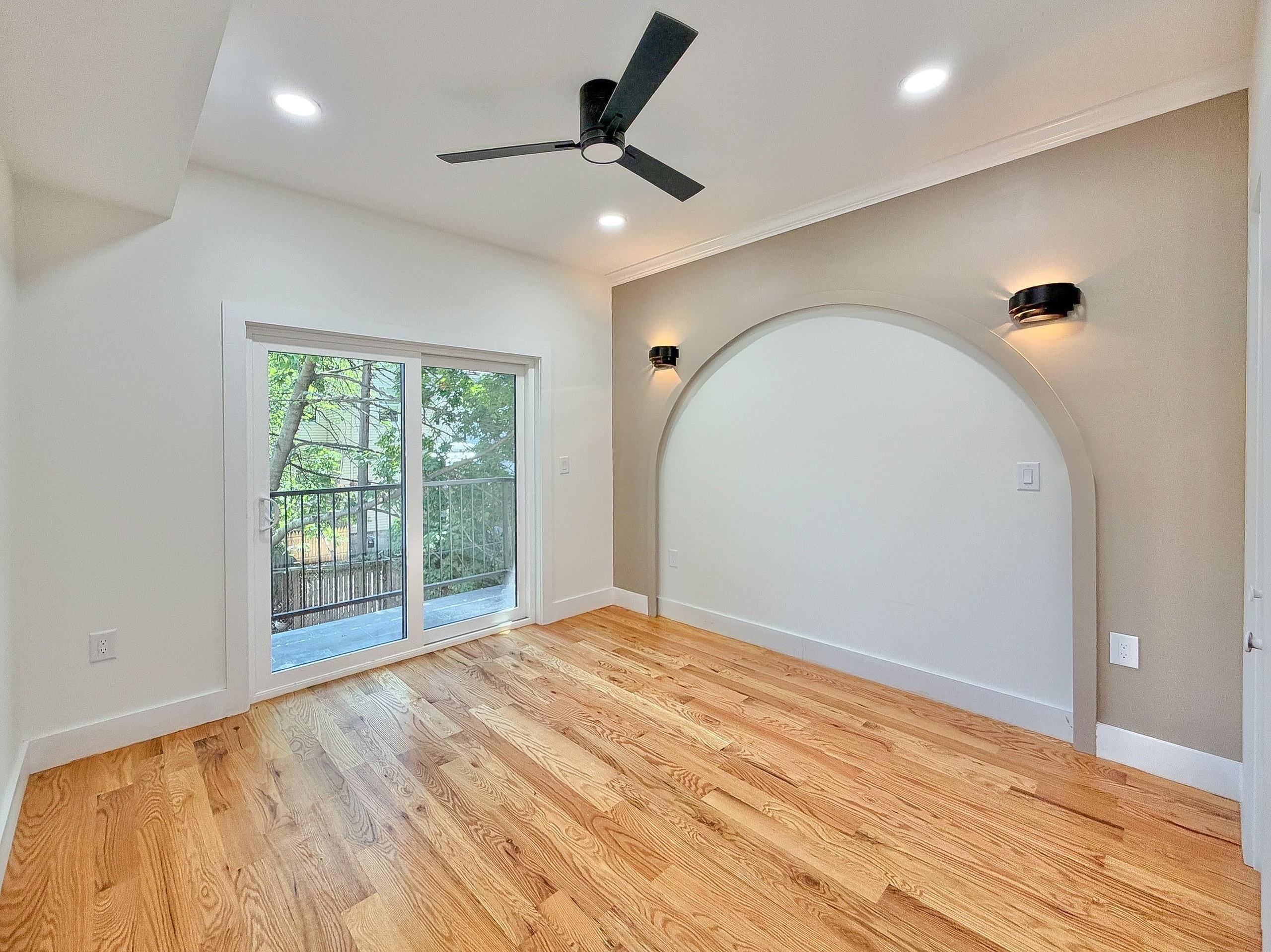 1902 JOHN F KENNEDY BLVD Unit: 2