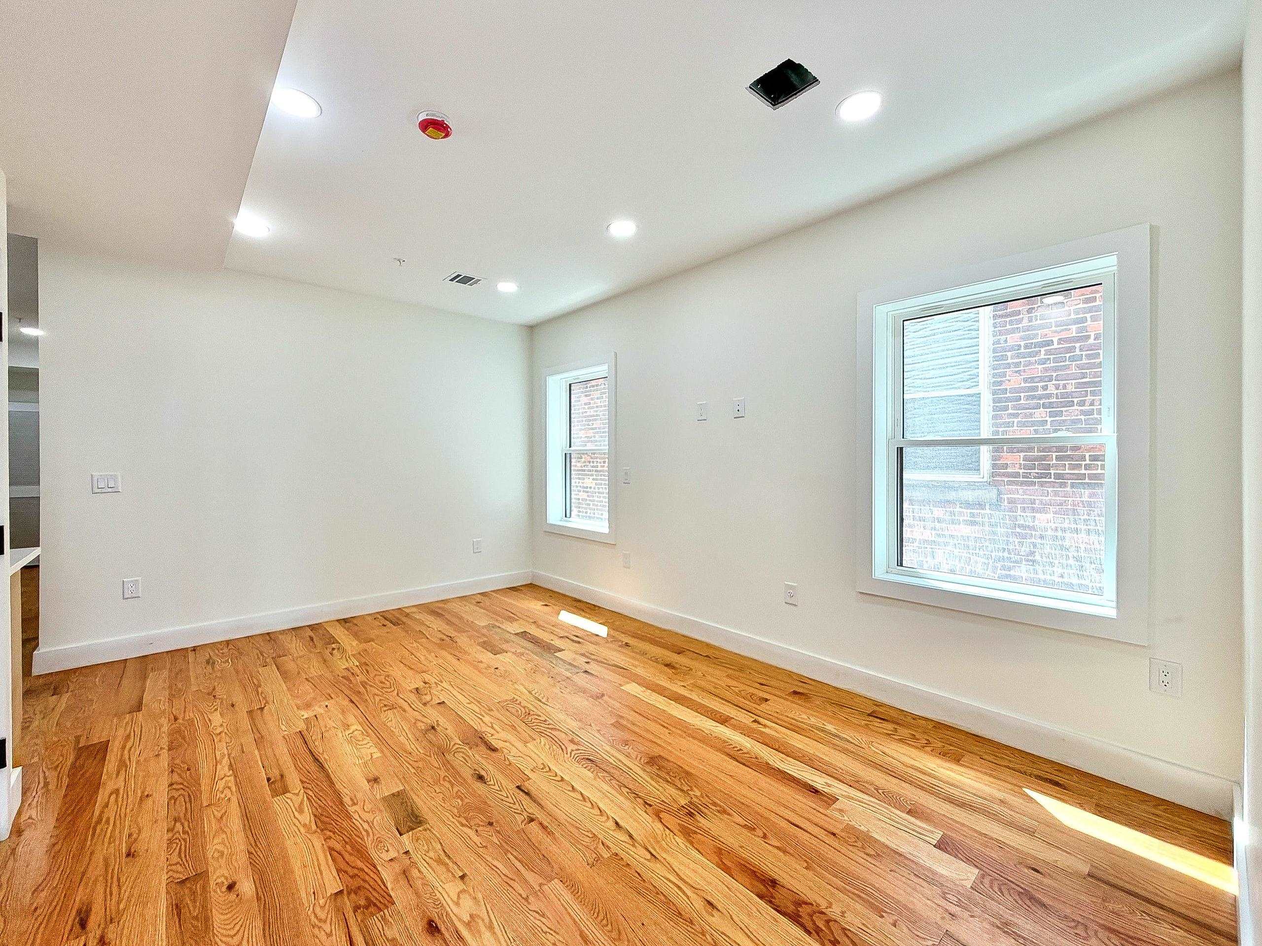 1902 JOHN F KENNEDY BLVD Unit: 2