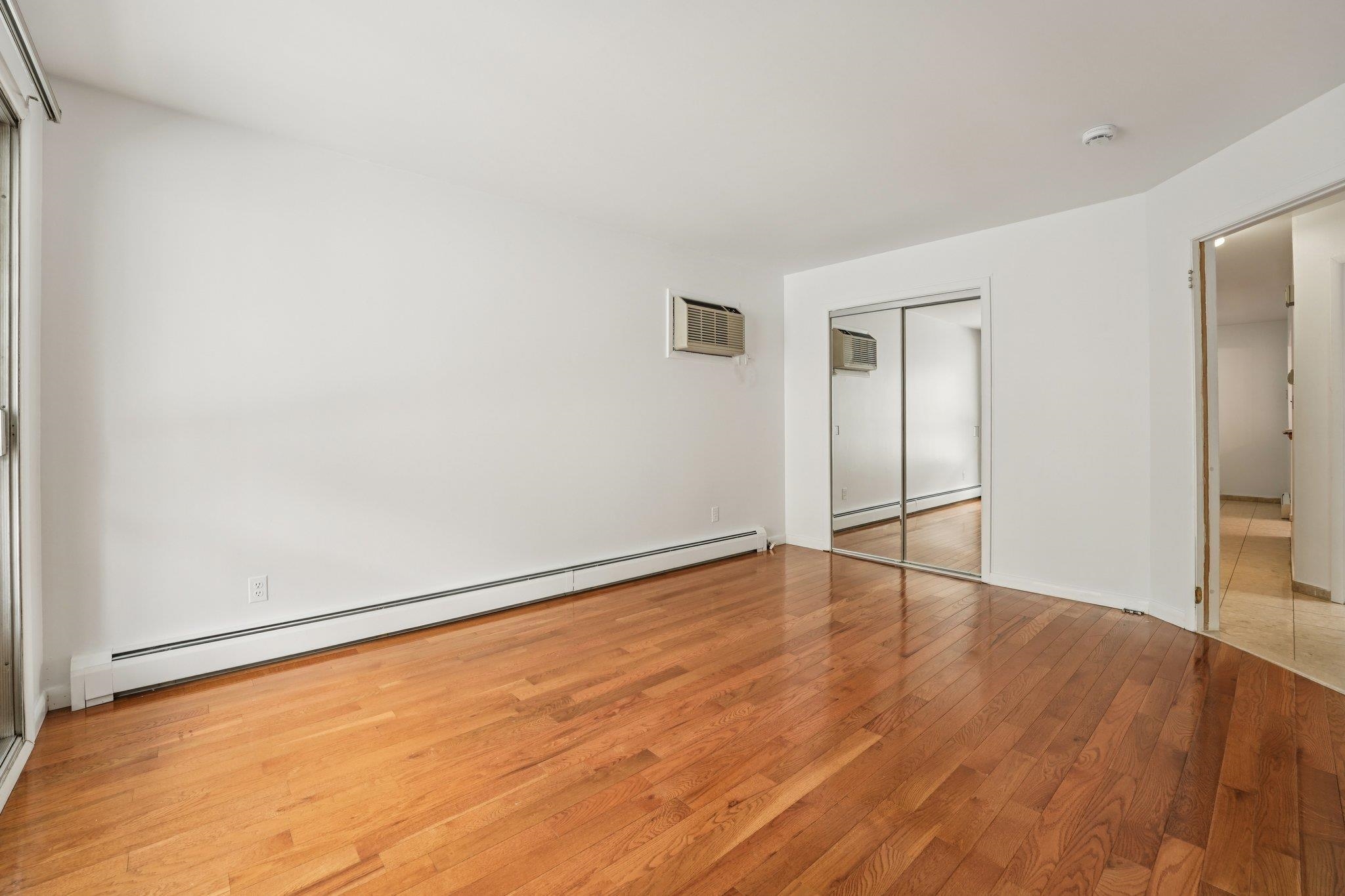 529 38TH ST Unit: #2