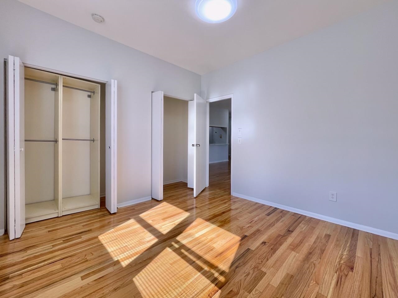43-49 VAN WAGENEN AVE Unit: 3B