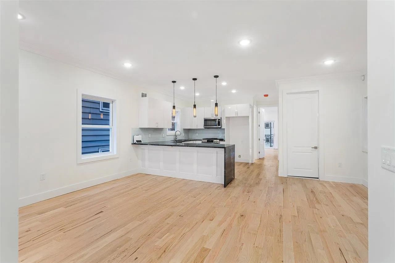 379 EGE AVE Unit: 2