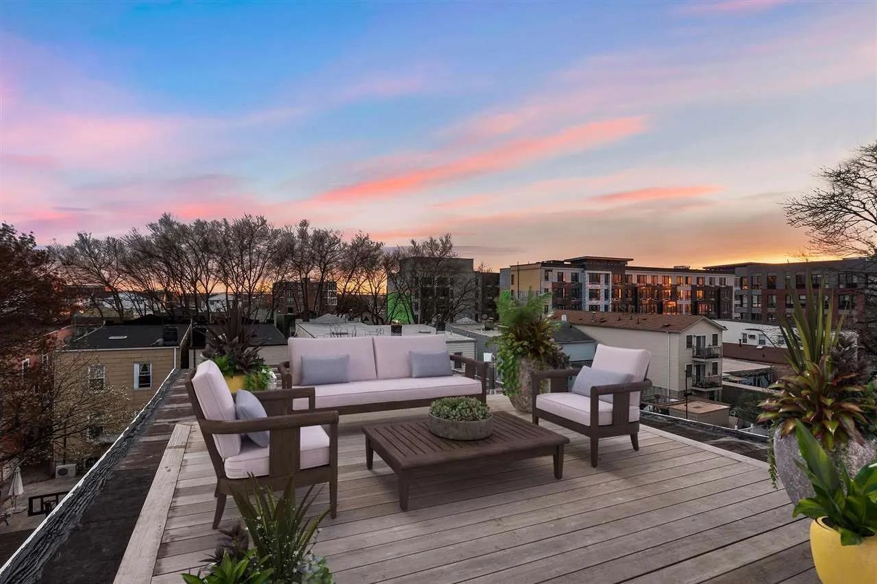 379 EGE AVE Unit: 2
