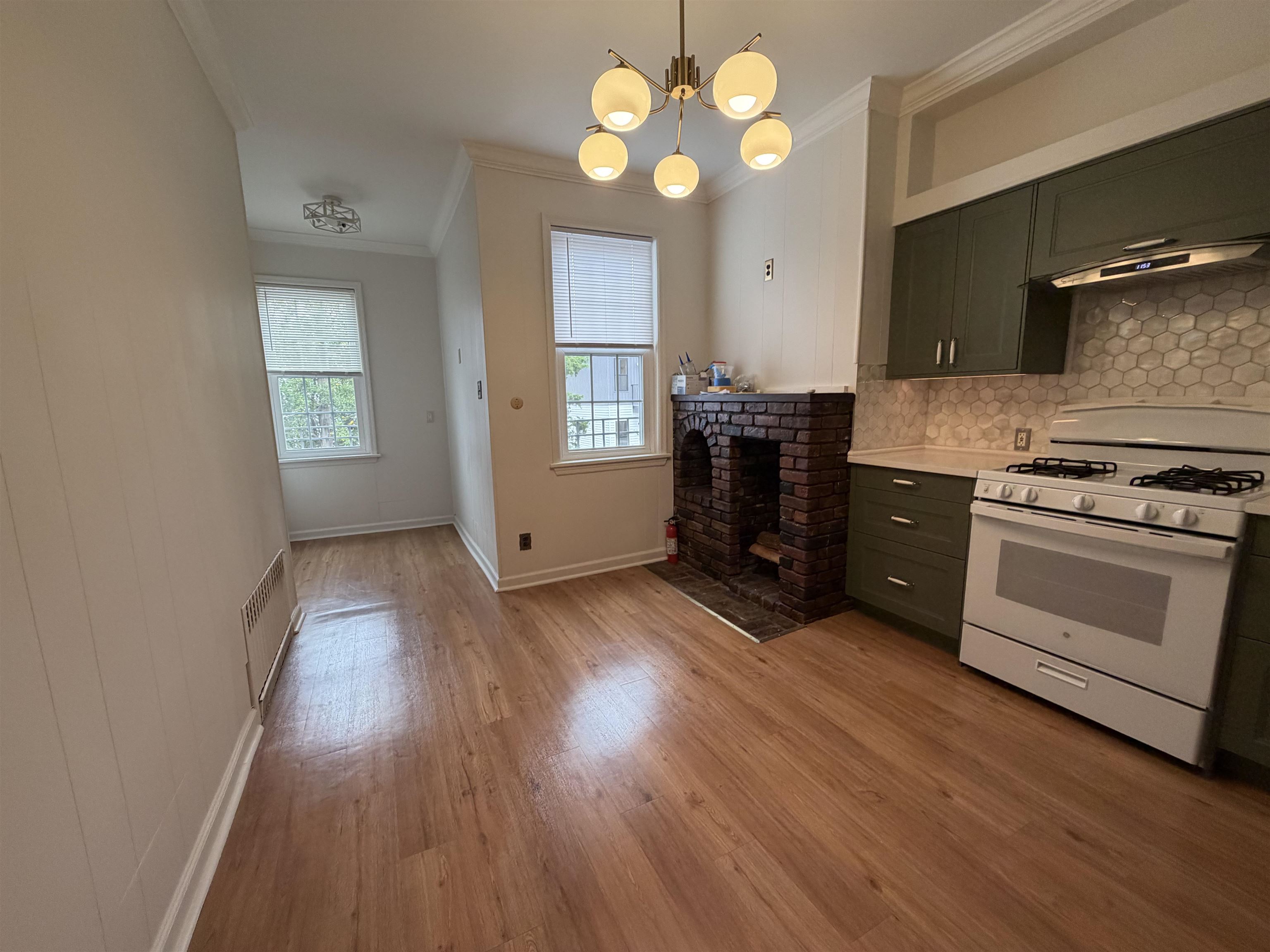 26 RESERVOIR AVE Unit: 2