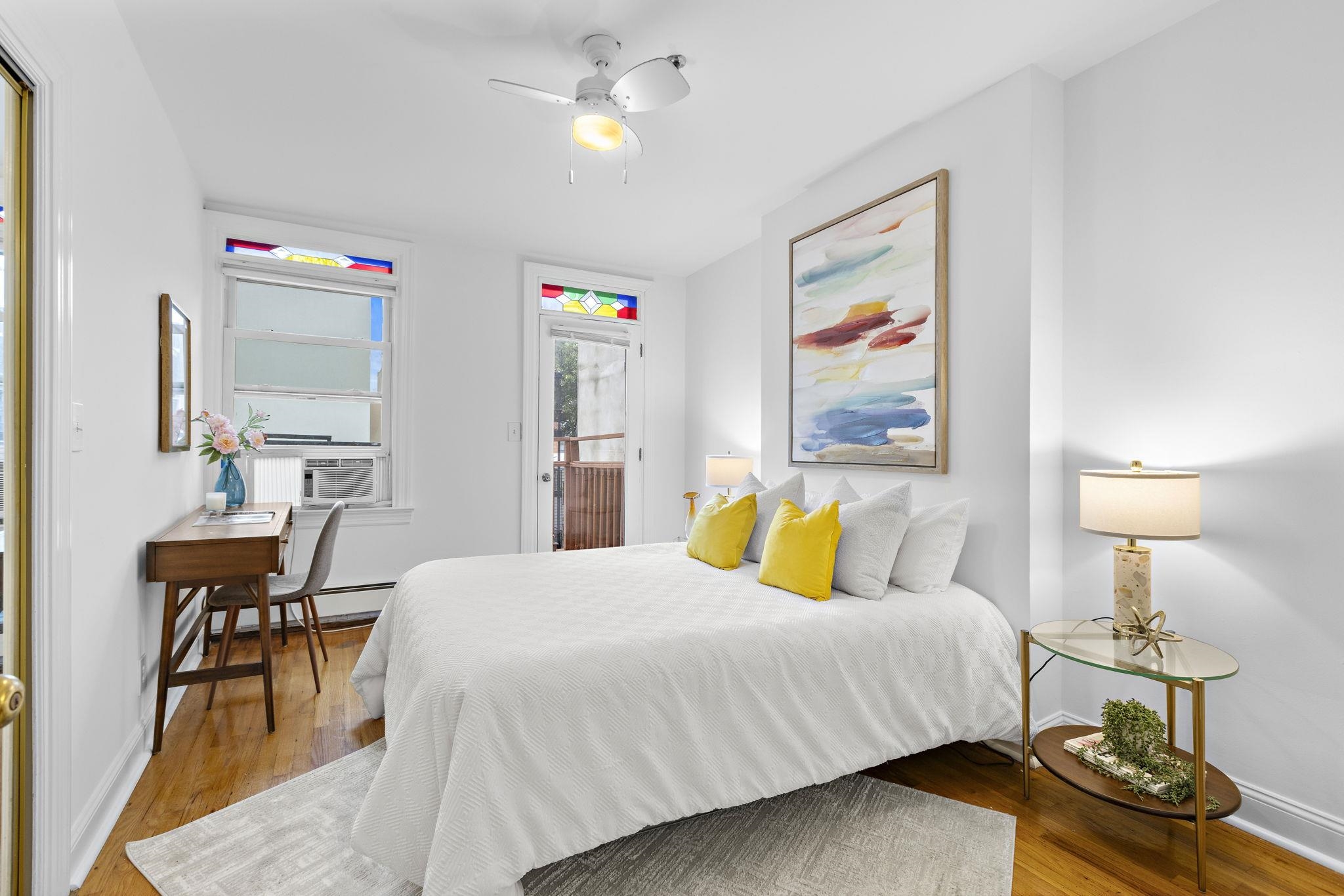 204 WILLOW AVE Unit: 4R
