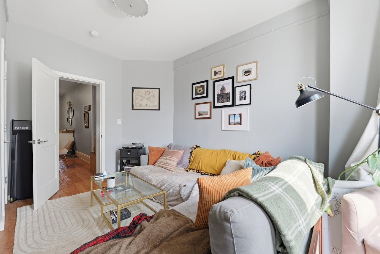 114 WASHINGTON ST Unit: 7