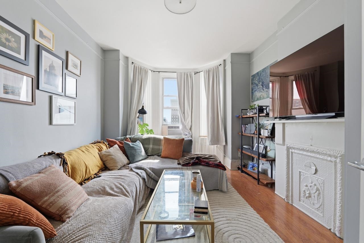 114 WASHINGTON ST Unit: 7