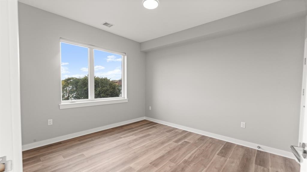 475 COMMUNIPAW AVE Unit: 504