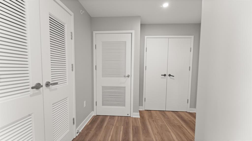 475 COMMUNIPAW AVE Unit: 504