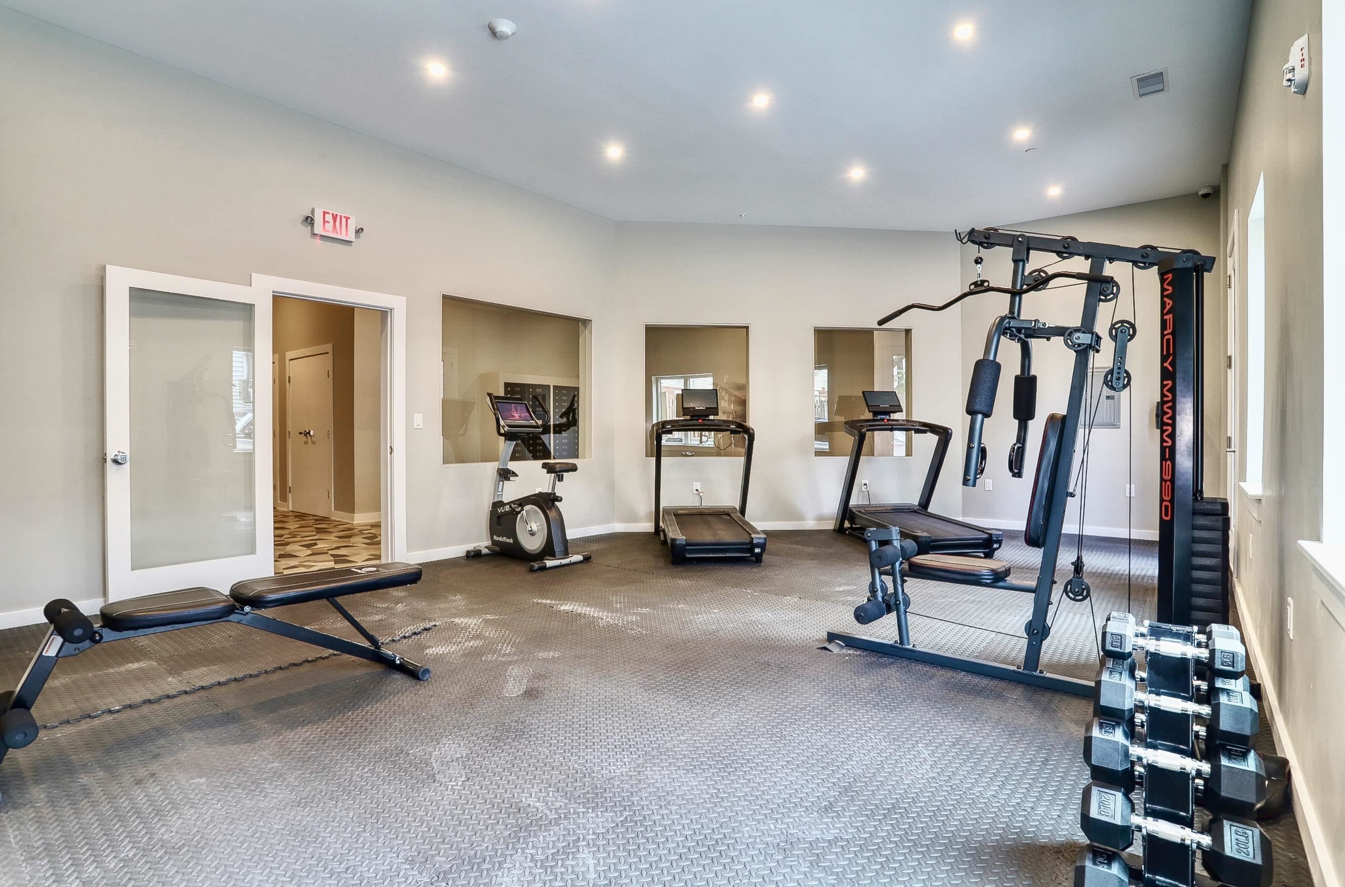 475 COMMUNIPAW AVE Unit: 504