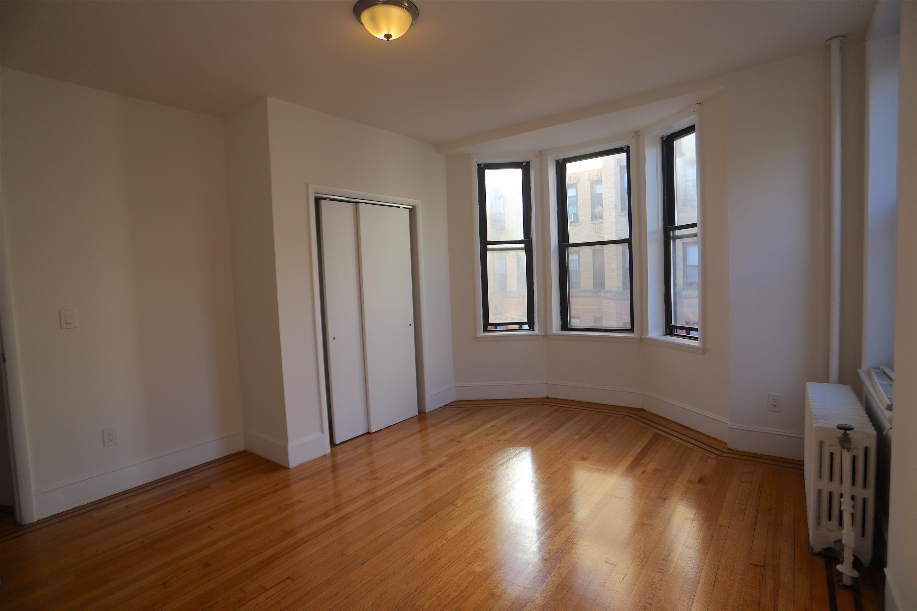 1131 WASHINGTON ST Unit: 2