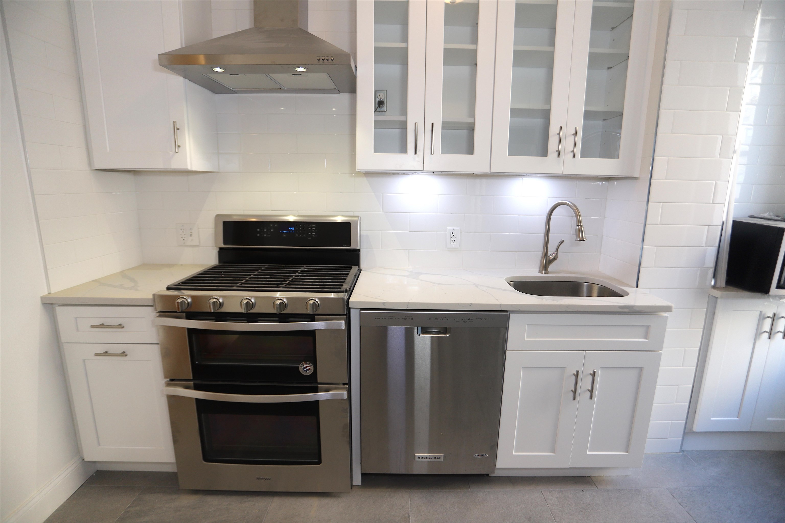 1131 WASHINGTON ST Unit: 2