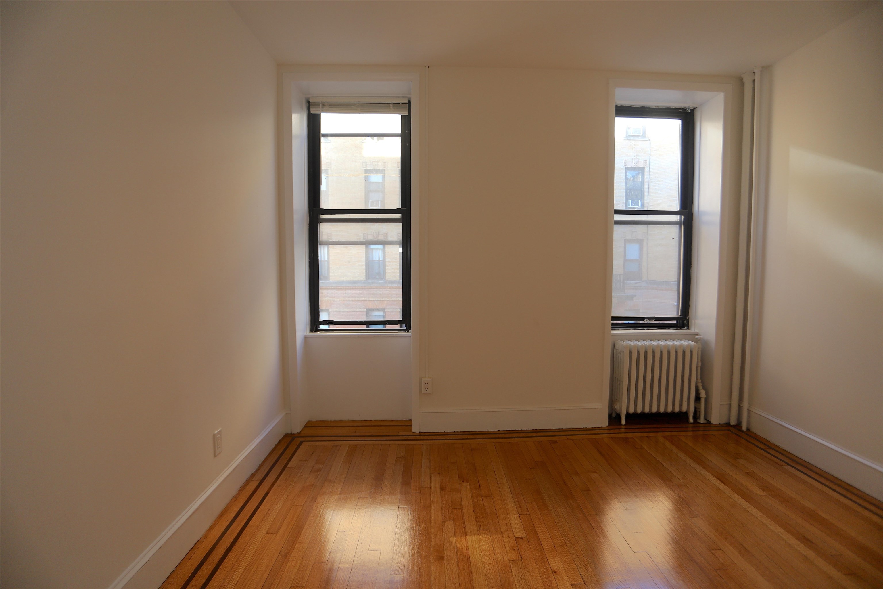 1131 WASHINGTON ST Unit: 2