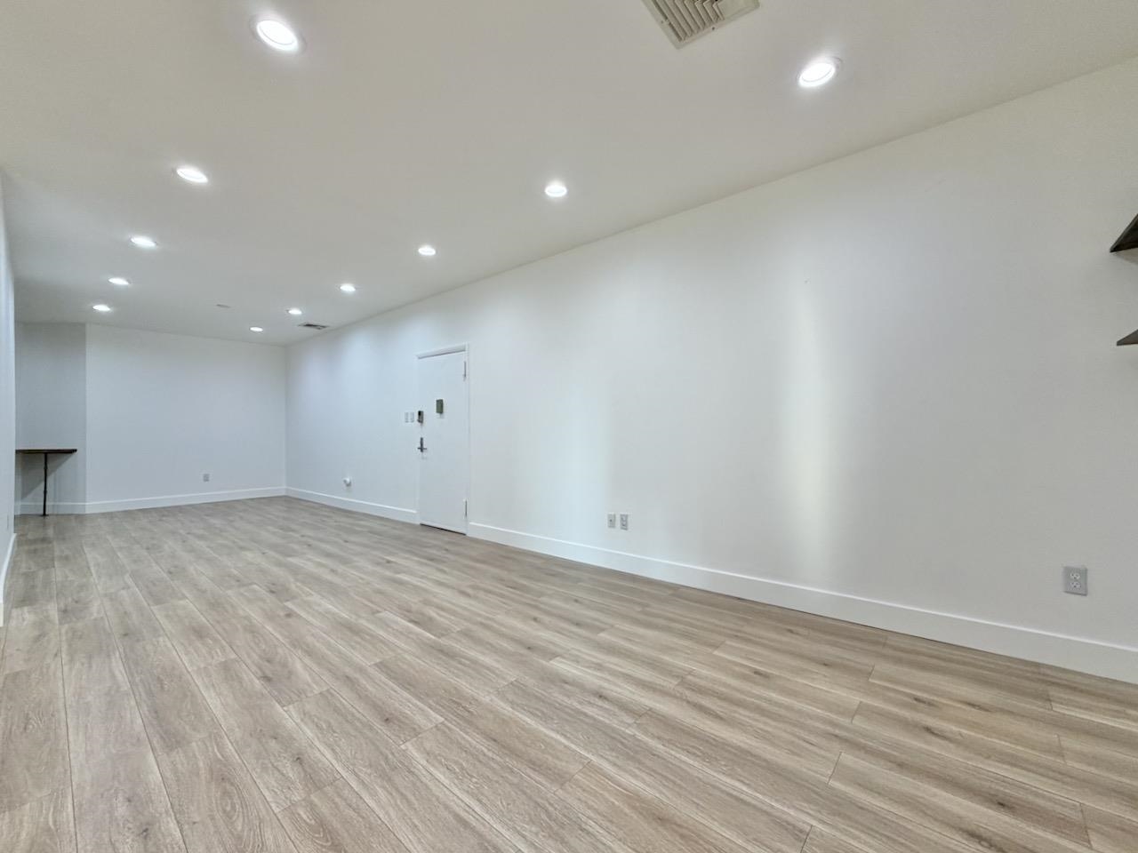 75 LIBERTY AVE Unit: D11