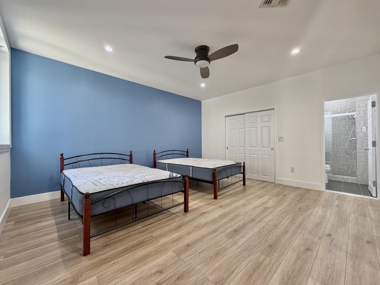 75 LIBERTY AVE Unit: D11