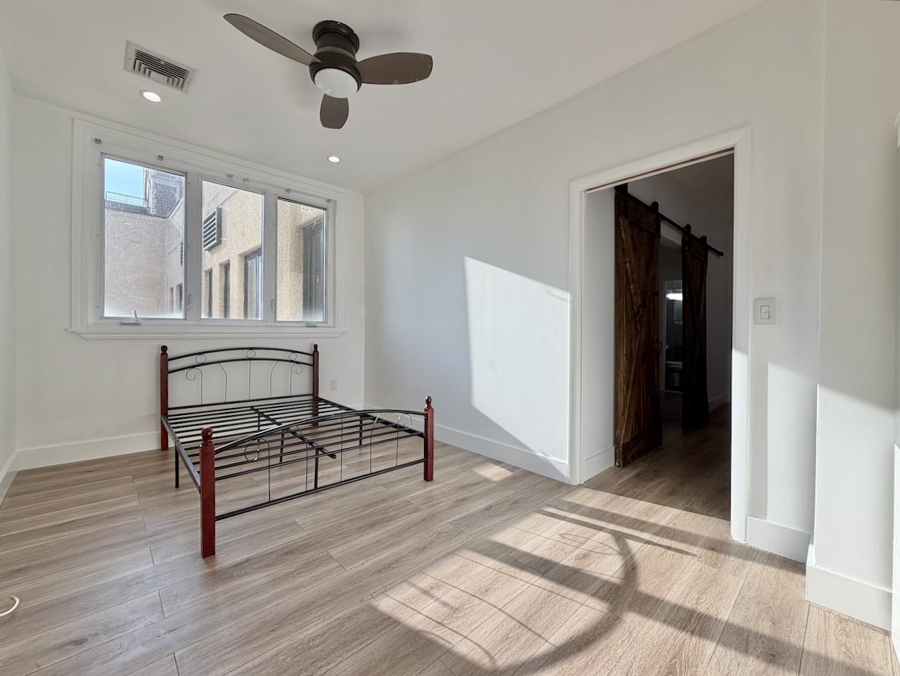 75 LIBERTY AVE Unit: D11
