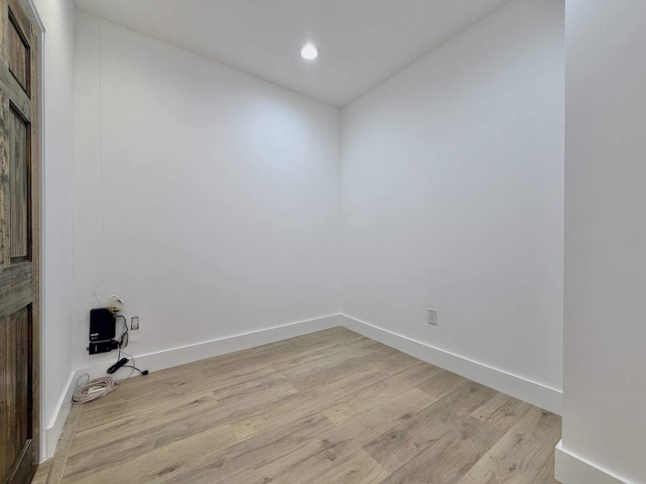 75 LIBERTY AVE Unit: D11
