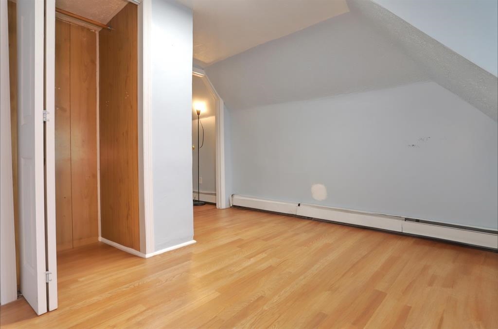 5 SALTER PL Unit: 1