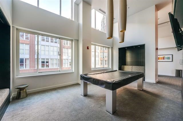 1100 MAXWELL LANE Unit: 622