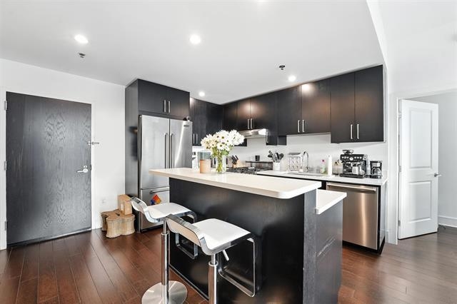 1100 MAXWELL LANE Unit: 622