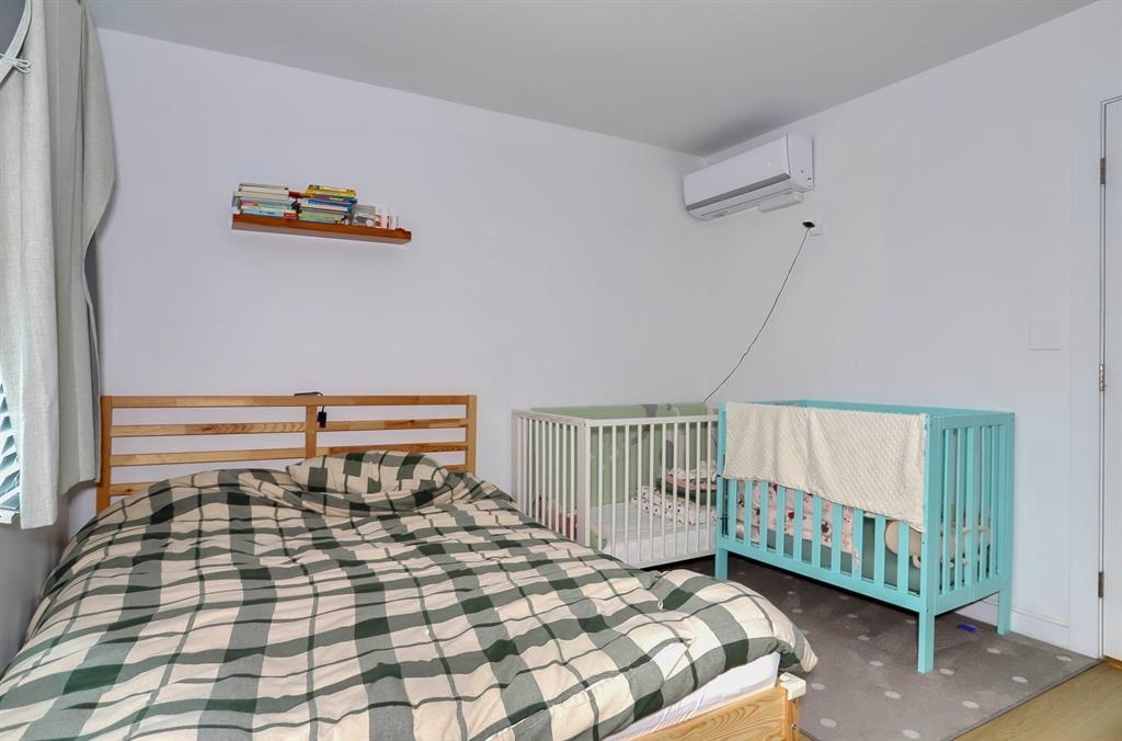 432 2ND ST Unit: 1