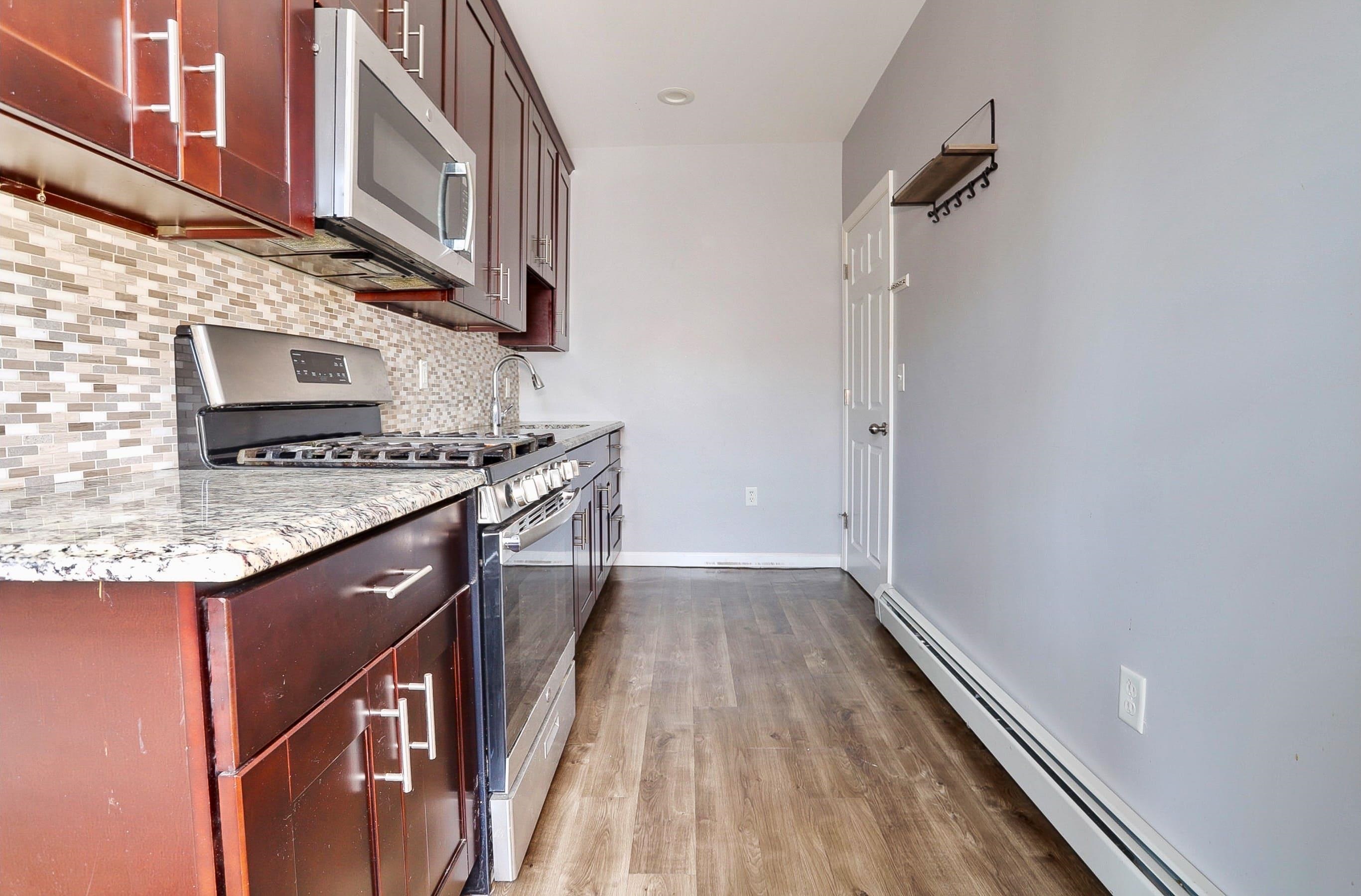 229 71ST ST Unit: 2R
