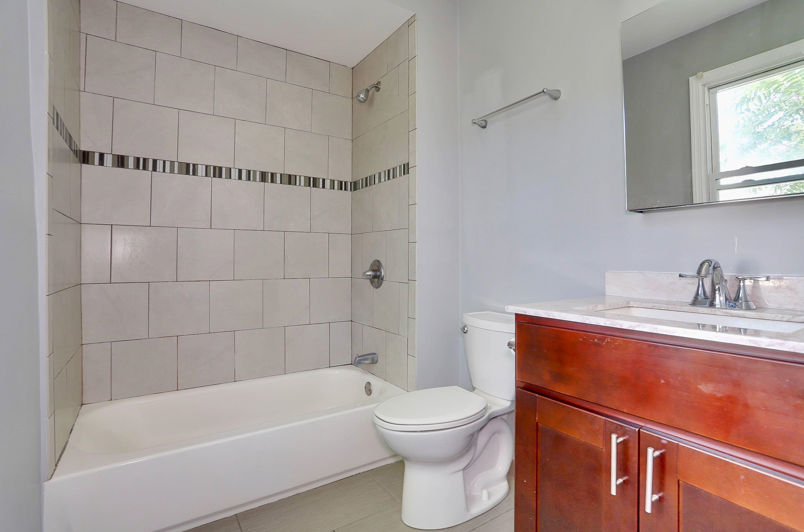 229 71ST ST Unit: 2R