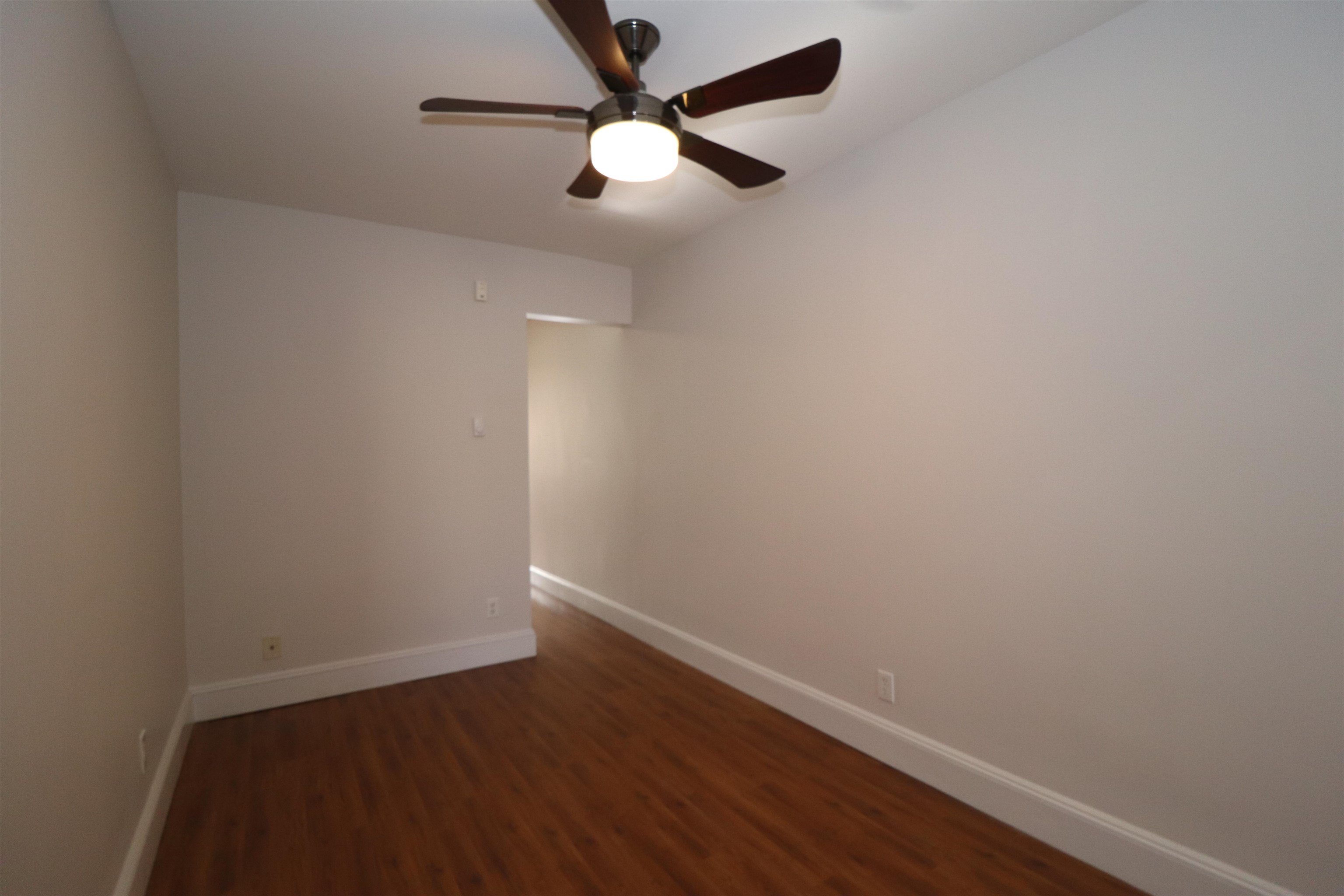 348 7TH ST Unit: 6 (3R)